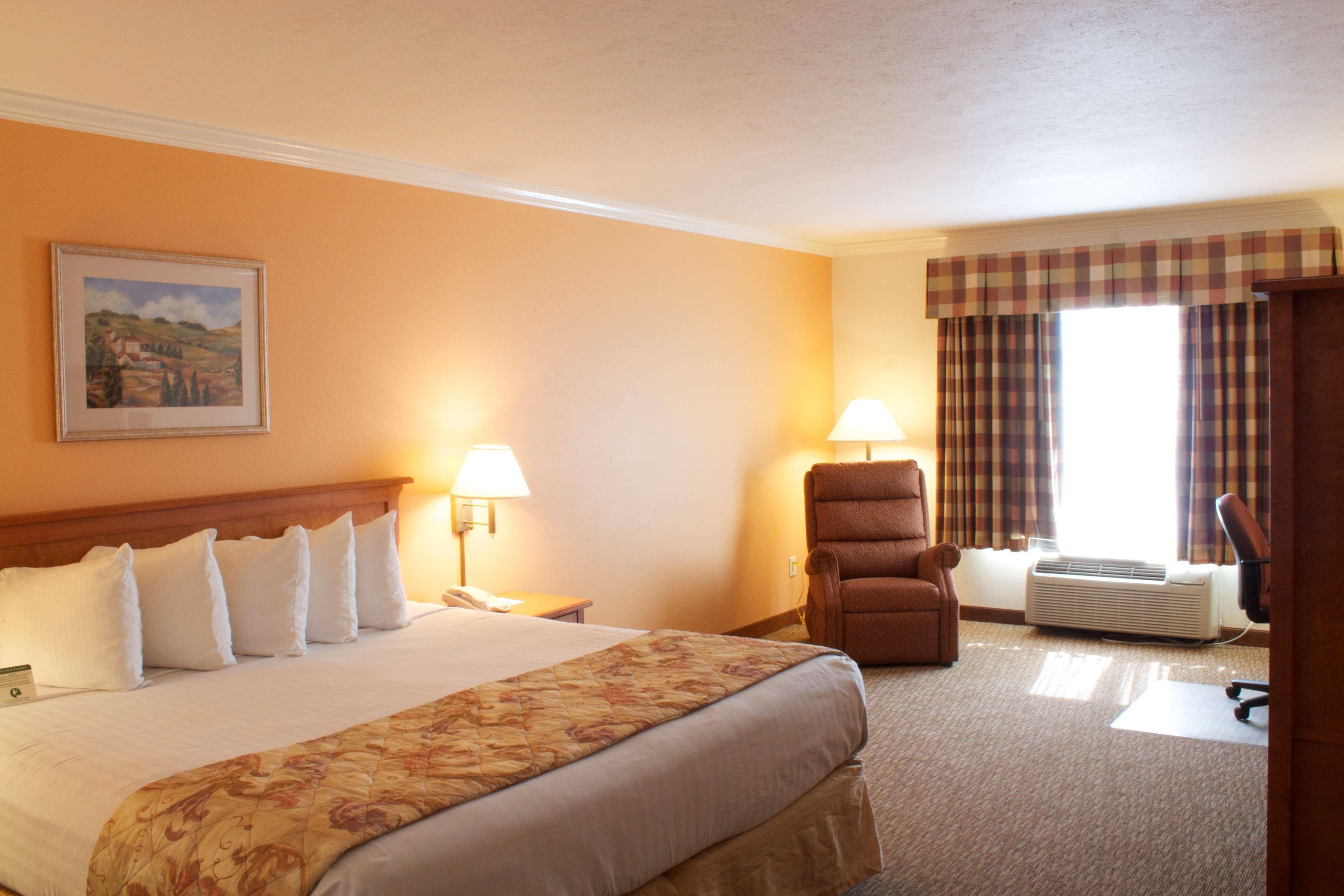 Best Western Plus Grapevine Inn Sunnyside Exterior foto