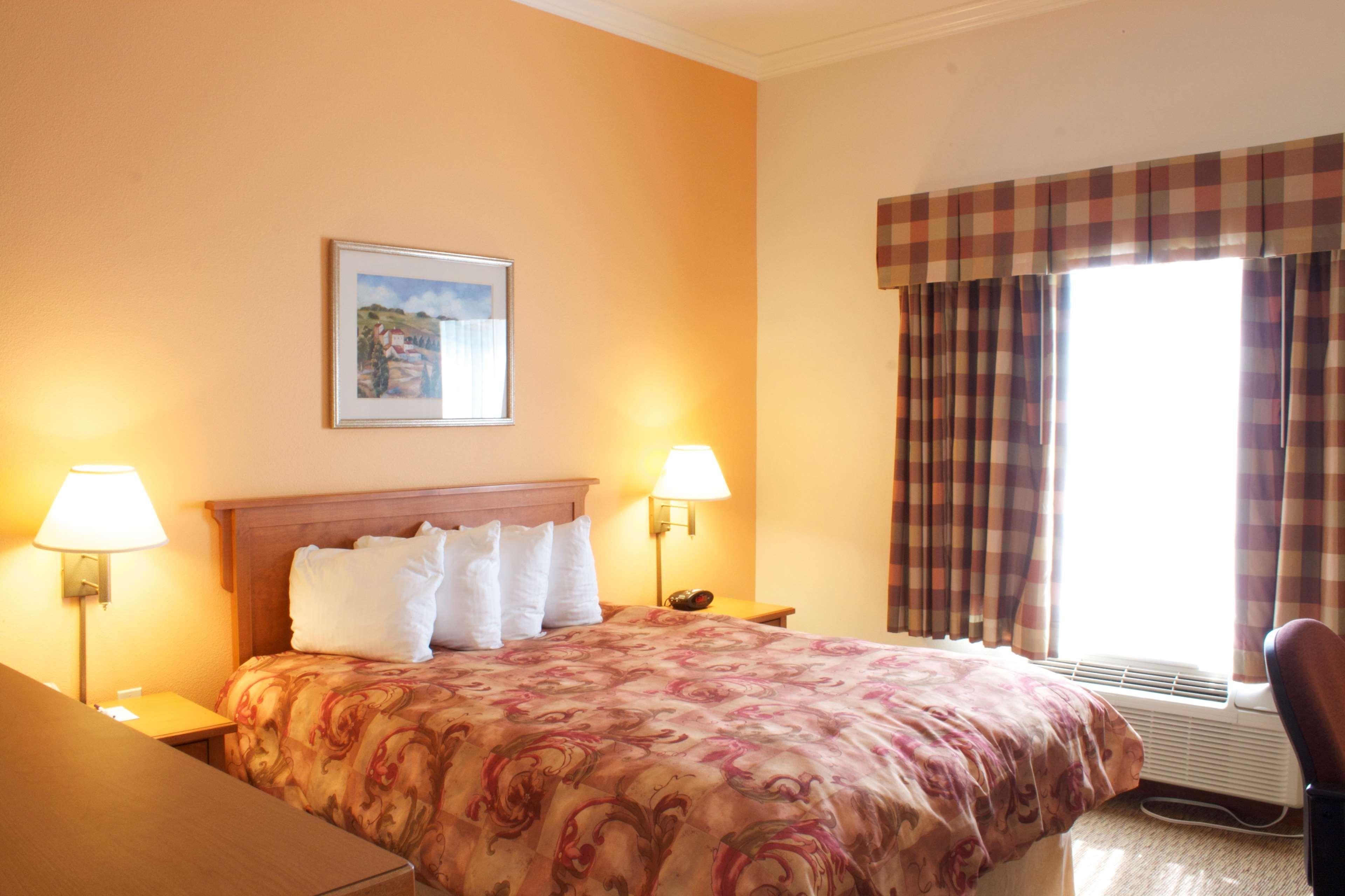 Best Western Plus Grapevine Inn Sunnyside Exterior foto