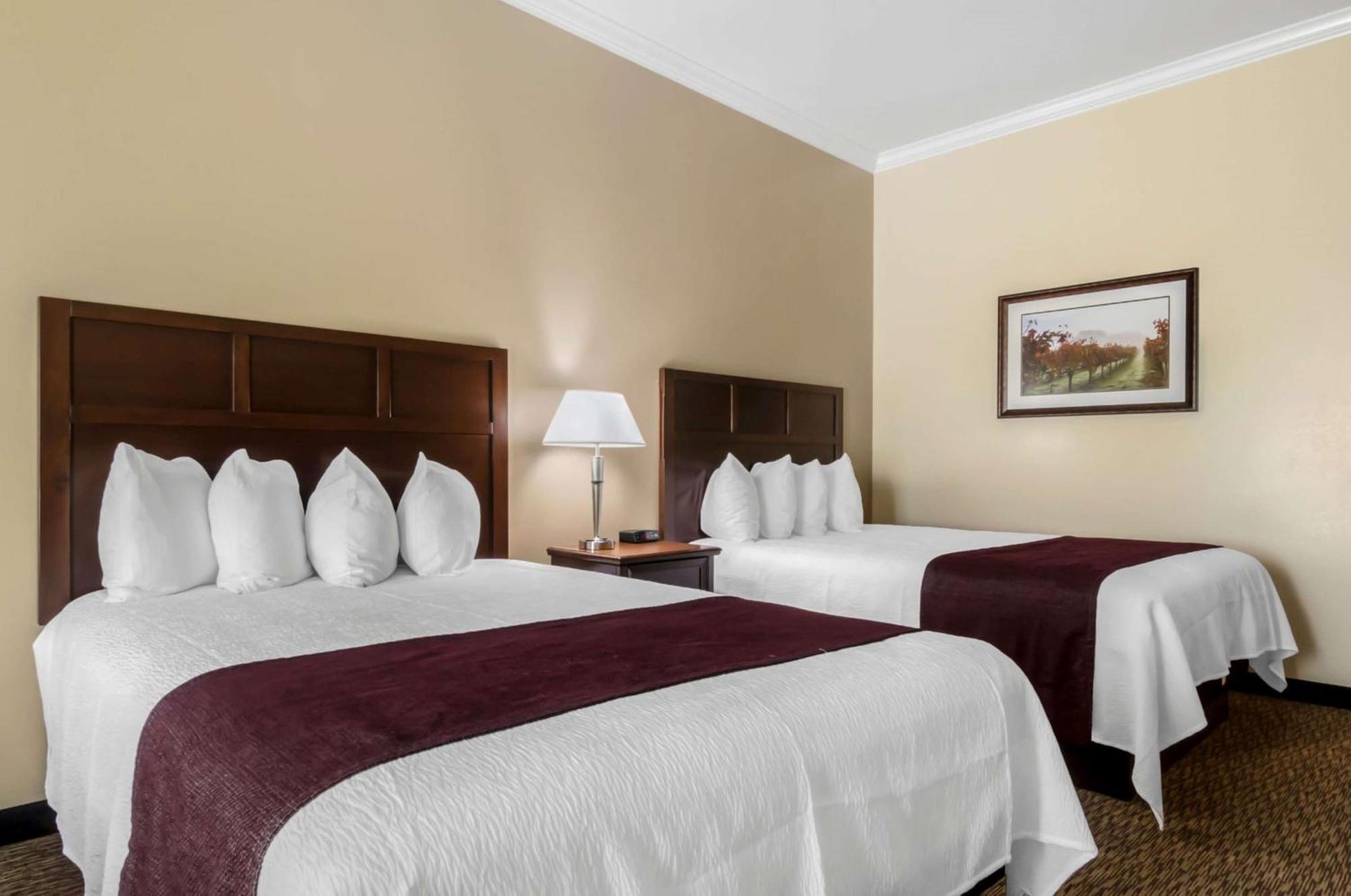 Best Western Plus Grapevine Inn Sunnyside Exterior foto