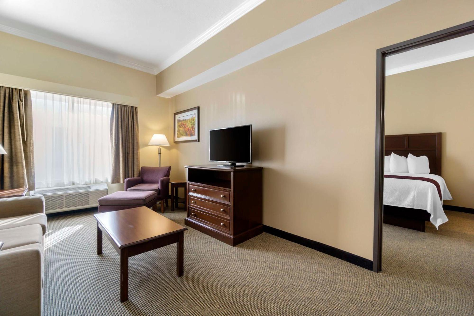 Best Western Plus Grapevine Inn Sunnyside Exterior foto